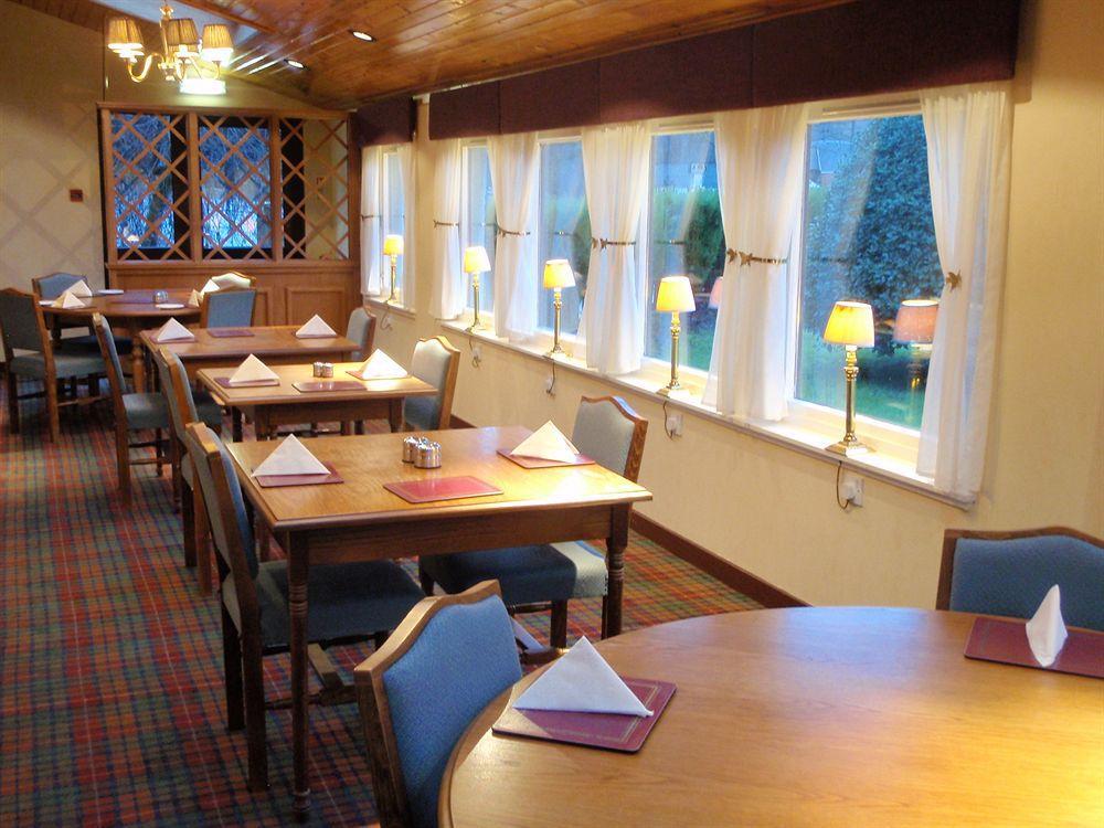The Stronlossit Inn Fort William Eksteriør bilde