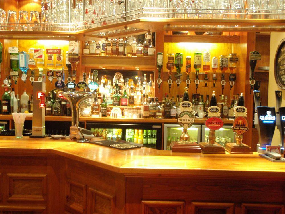 The Stronlossit Inn Fort William Eksteriør bilde